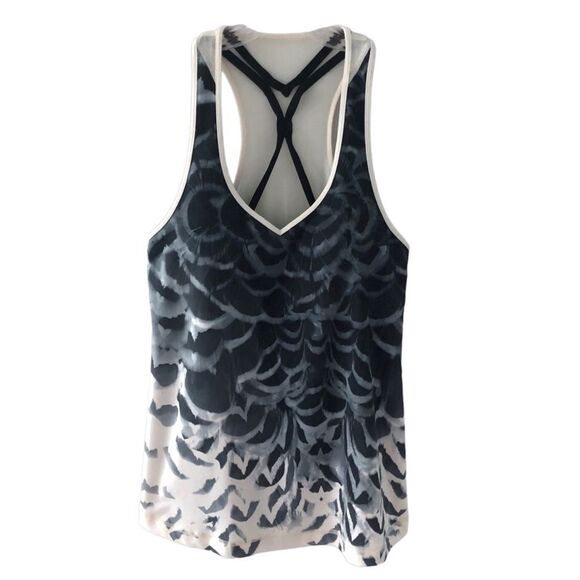 Lululemon Dance To Yoga Tank Pretty Plume Angel Wing Black / Black - Picture 10 of 16